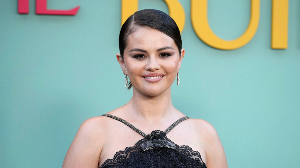selena gomez net worth